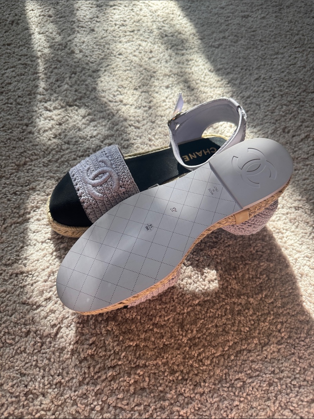NEW CHANEL Lavender Crochet Espadrille Sandals - Picture 4 of 8
